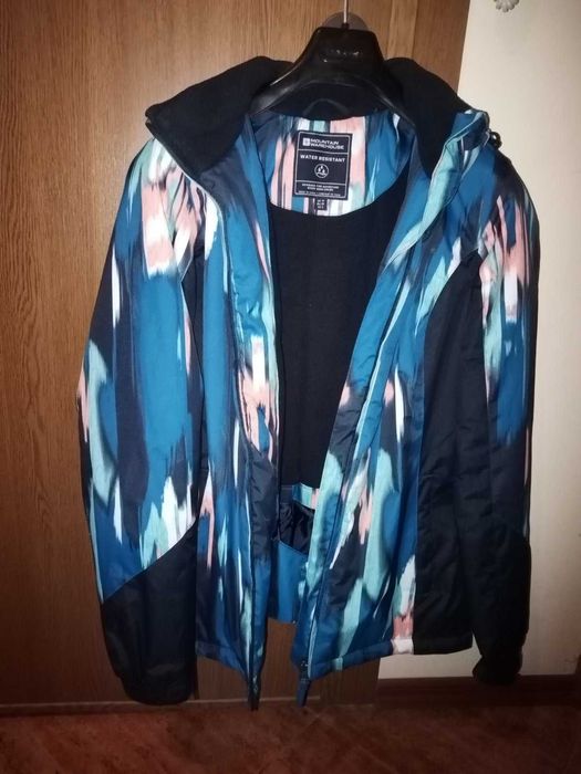 Зимно яке за waterproof mountain warehouse