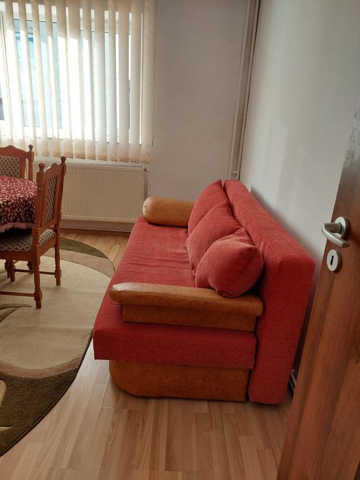 Inchiriez apartament 3 camere manastur