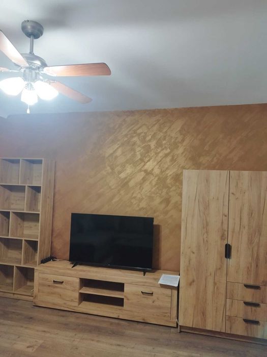 Продава се Двустаен апартамент в Стара Загора, Център - 42 кв.м за 2072 €/кв.м - Снимка #1