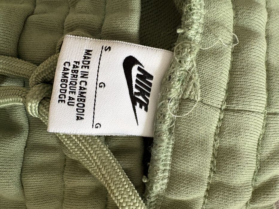 Светло-зелен анцунг Nike