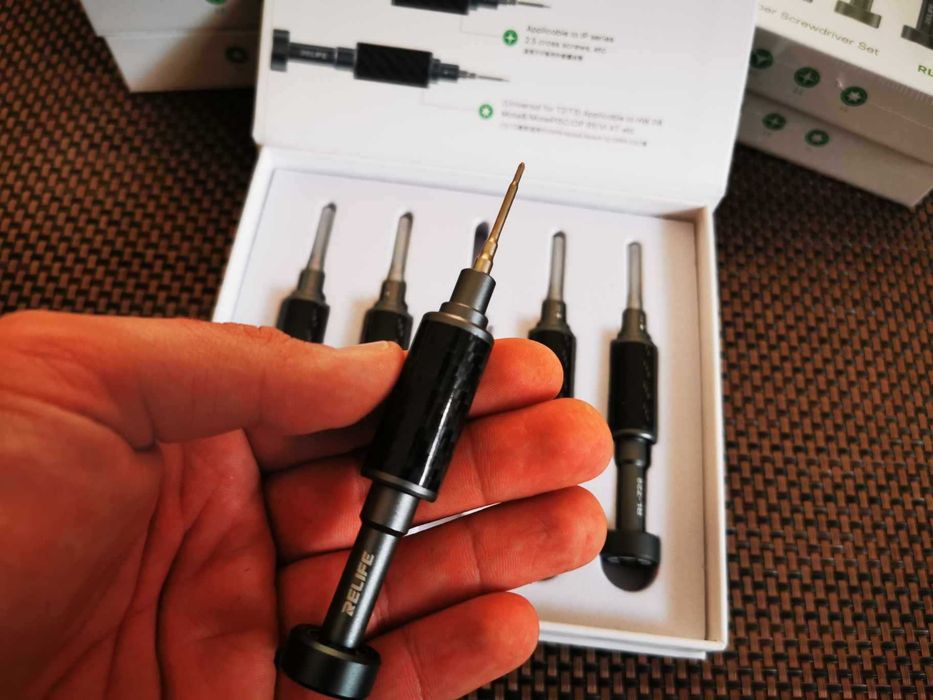 Set 5 surubelnite profesioniste reparatii telefoane electronice mici