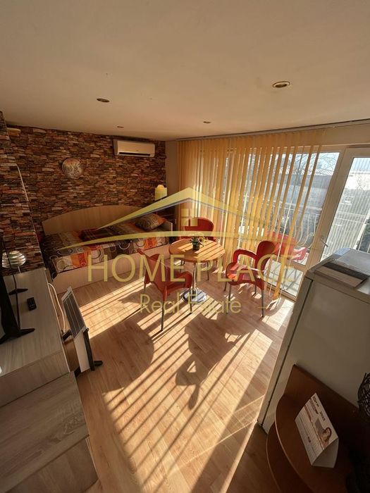 ПАРКОМЯСТО ! Тристаен апартамент под наем - Бриз