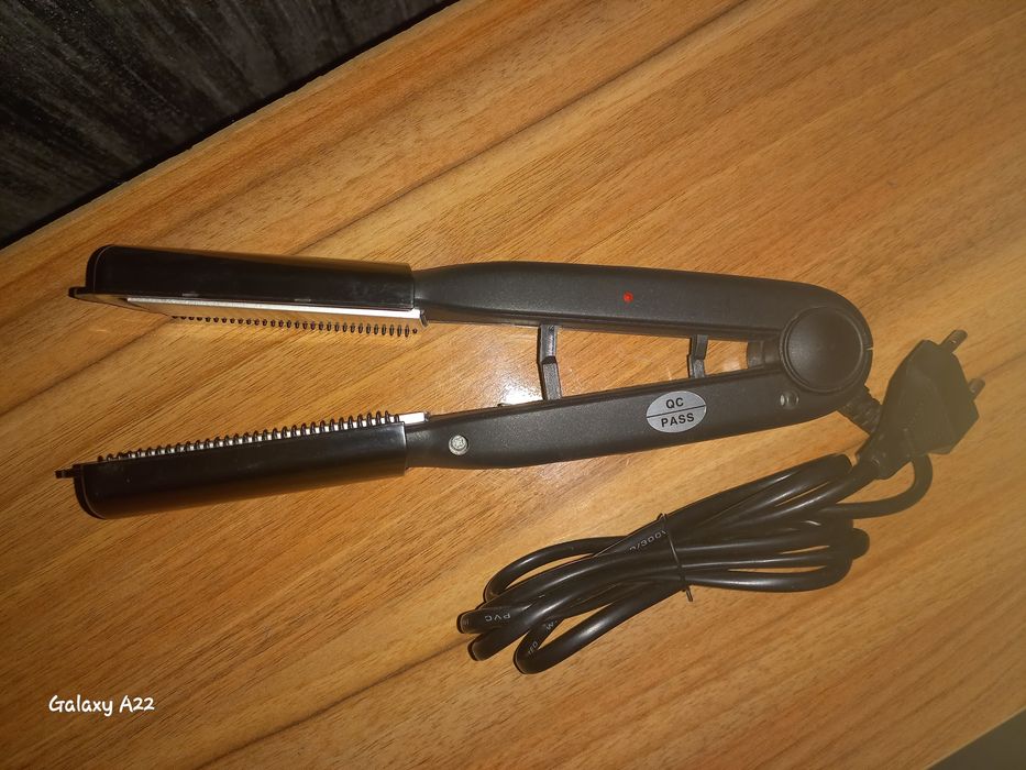 Утюжок для волос