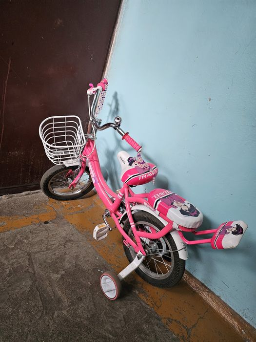 Велосипед для девочек 4-6лет