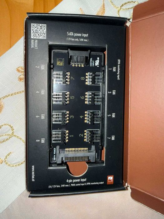 Noctua NF-A12x25 PWM + NA-FH1 hub