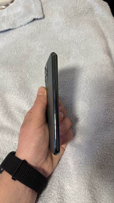 Iphone 11 pro baterie 100%