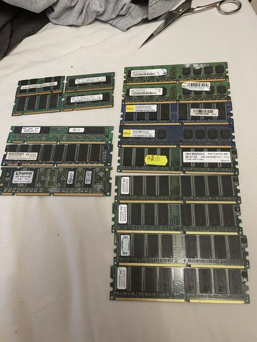 Memorii PC si de leptop vechi sdram ddr1ddr2