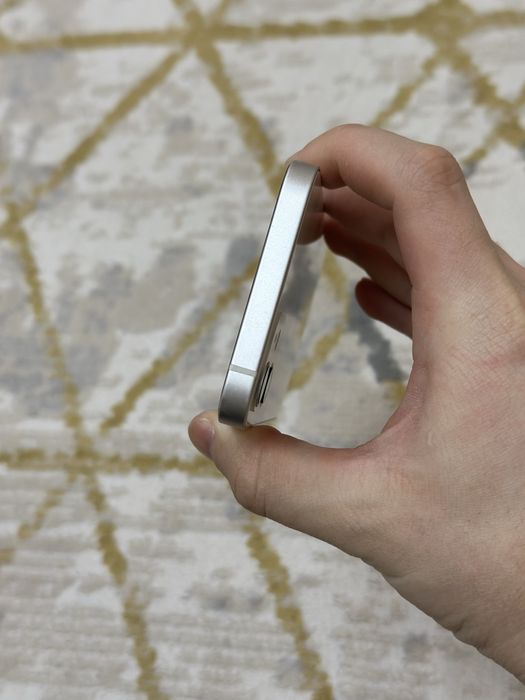 Iphone 12 64гб/75%