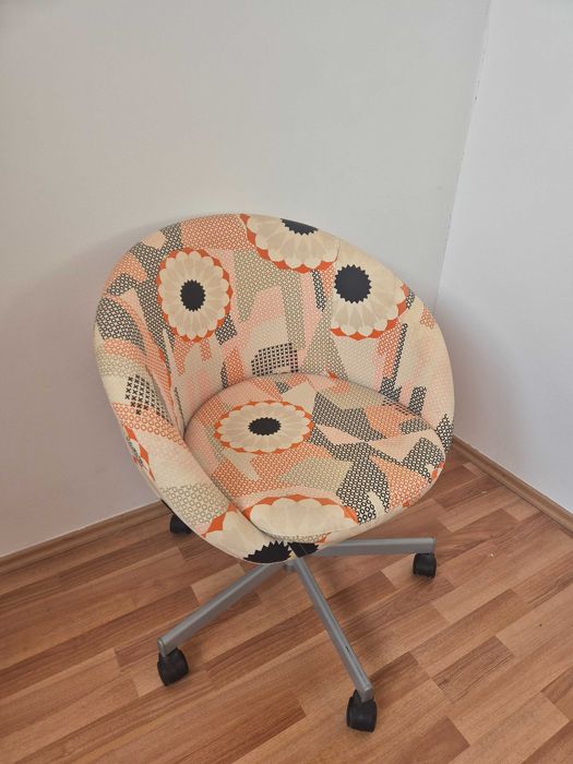 Scaun birou IKEA SKRUVSTA - rotativ