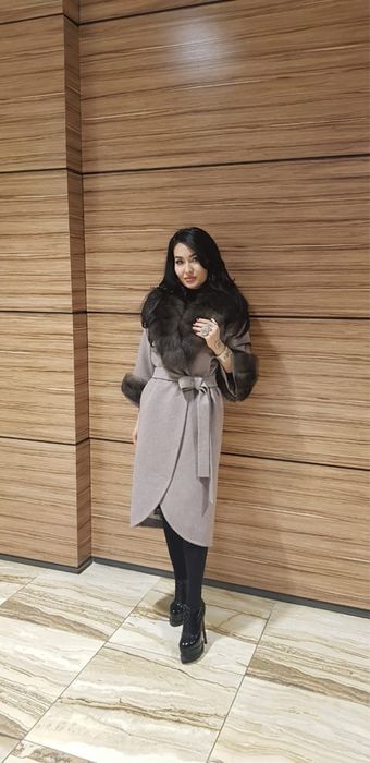 Продам пальто женское