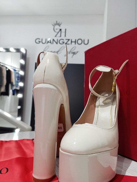 VALENTINO женская обувь  класса А 1:1