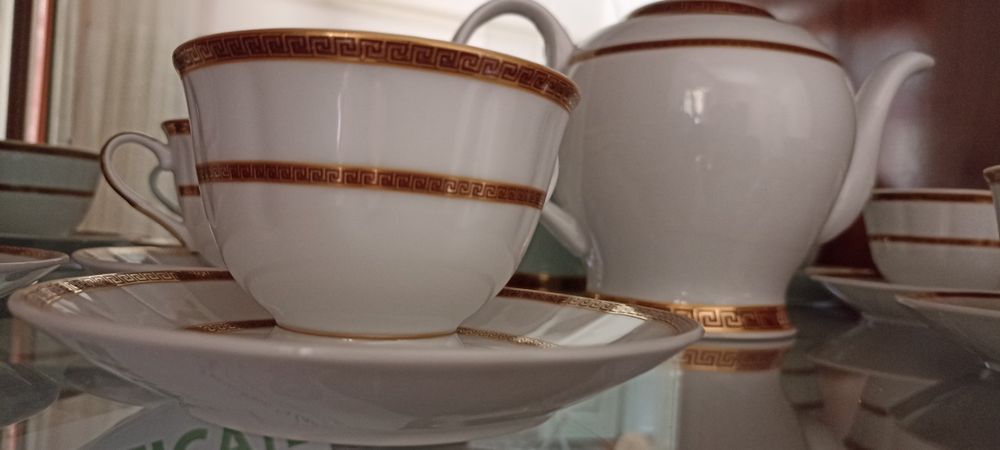 1. Versace Японский сервиз. 2. Чайный сервиз