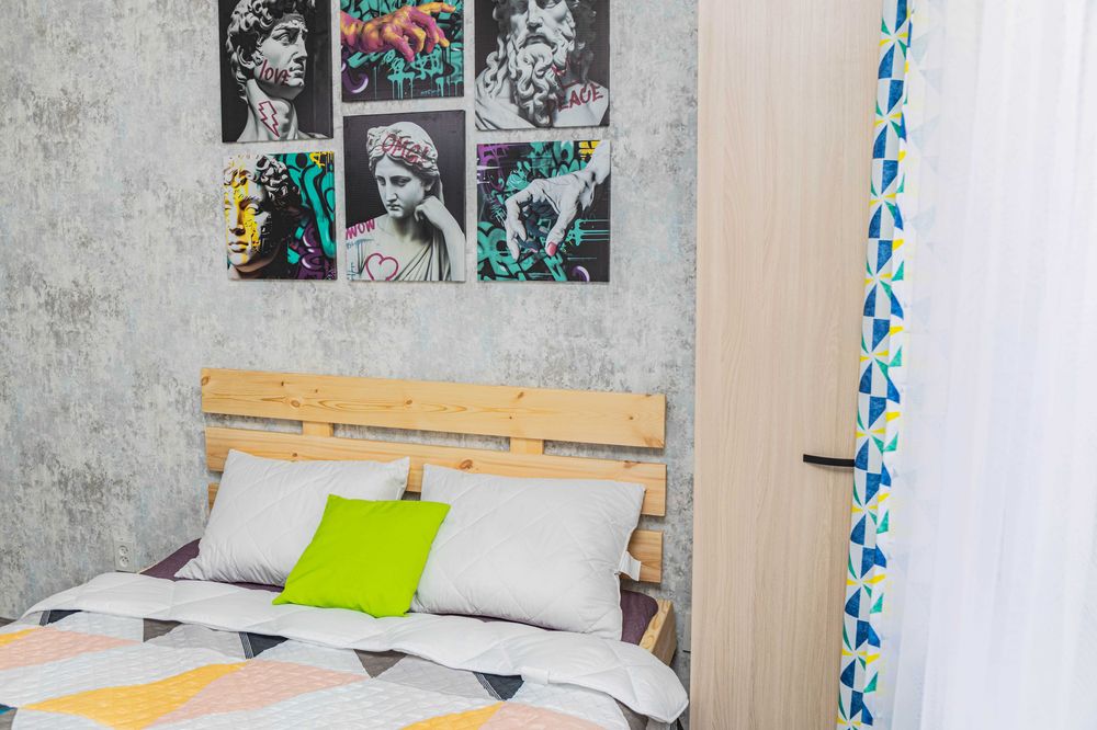 Шикарный вариант студии выше Атакента посуточно