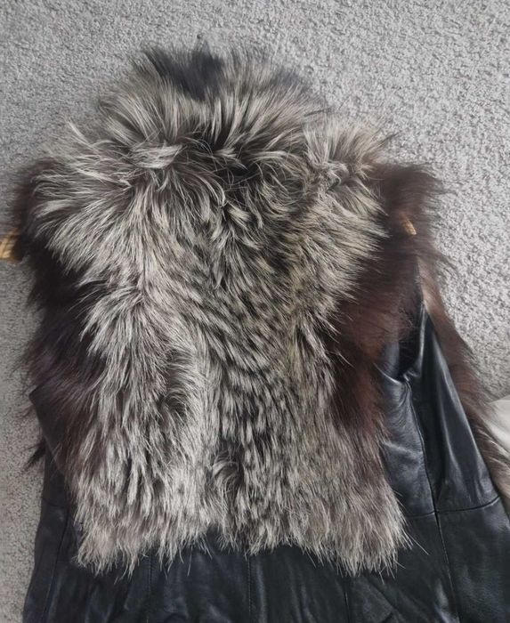 Елек лисица и ест.кожа