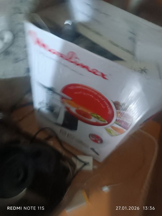 Электро мясорубка . муленекс