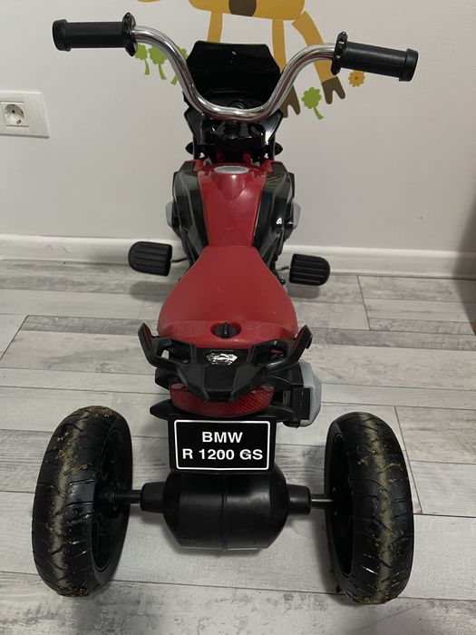Tricicletă pentru copii, model BMW R 1200 GS de la brandul Rollplay