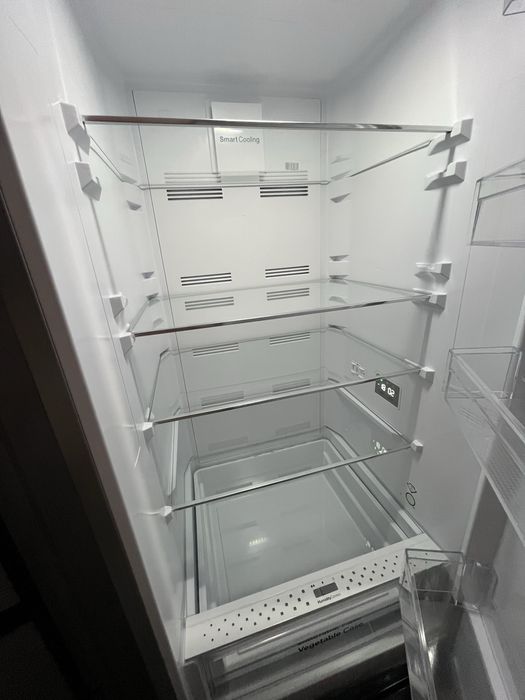 Холодильник Winia