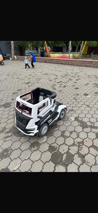 Детский электромобиль,детские машинки