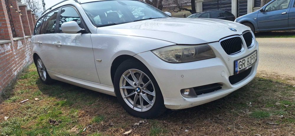 Masina BMW 320 ...