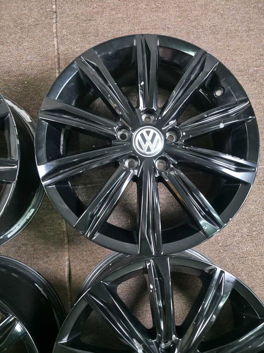 4 Jante Aliaj 5x112 17'' 6.5J ET 52 - OEM VW Touran Sharan Caddy T-Roc Golf Tiguan / Skoda Octavia Superb Karoq Yeti