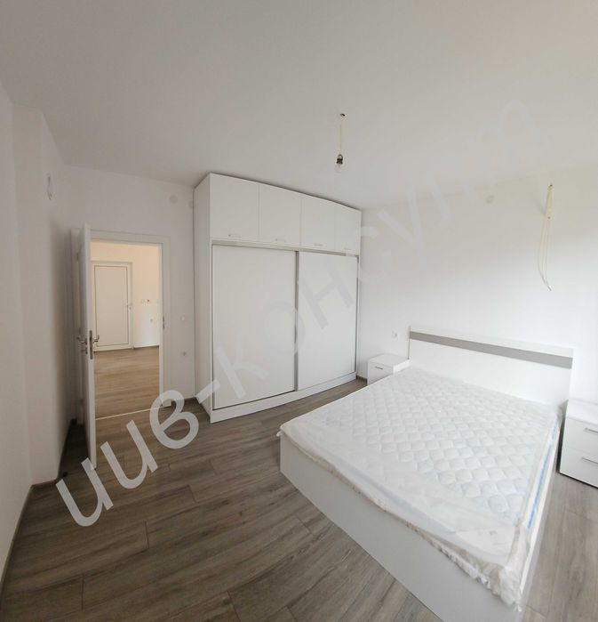 Етаж от къща след основен ремонт, гр. Дебелец