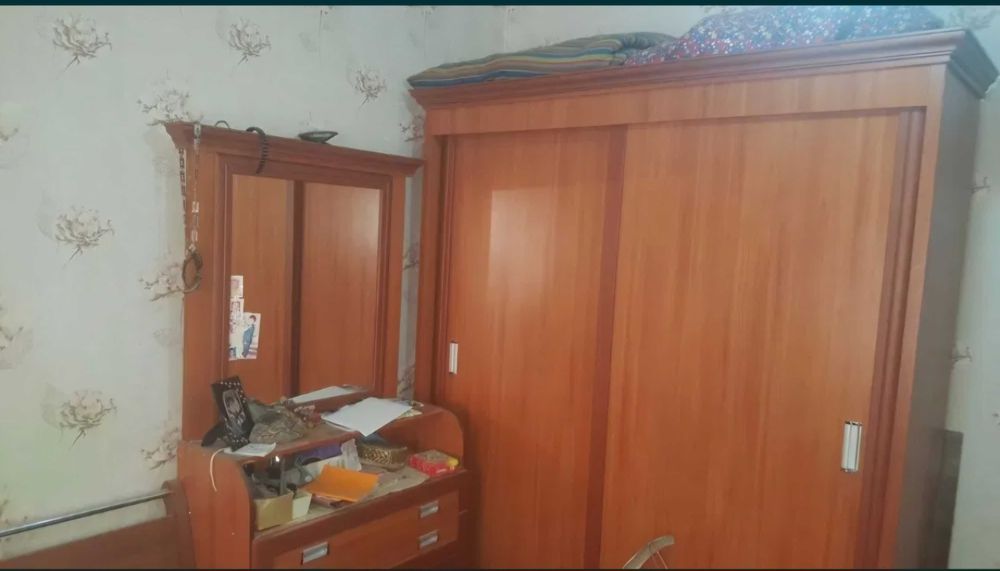 Продается 4х комнатная квартира!!! г.Карши мкр. Пахтазор.