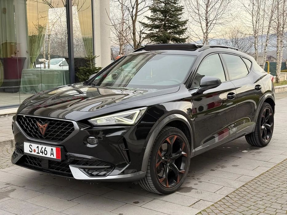 Cupra Formentor VZ 310 CP 4X4 Faruri Matrix Trapa Panoramica Beats Cockpit