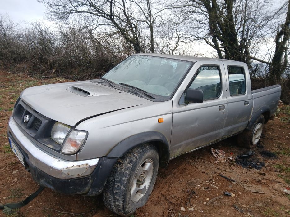 Nissan navara Sasiu rupt