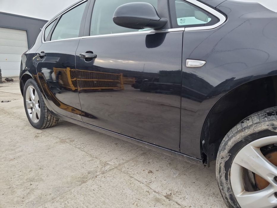 Prag lateral dreapta Opel Astra J [Fabr 2009-2015] OEM