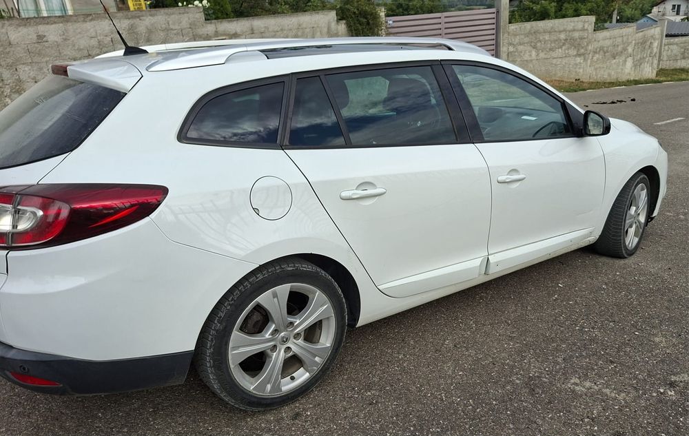 RENAULT Megane 2012 — imagine 5