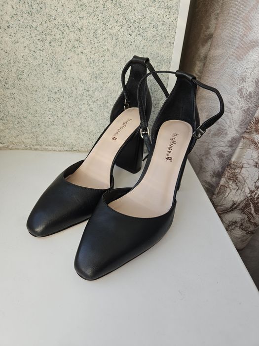 Продам туфли кожа