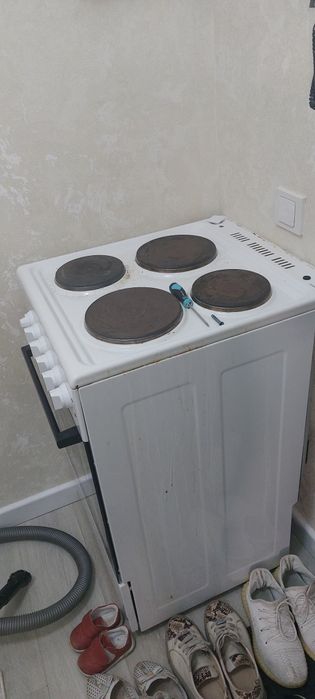 Электрическая плита