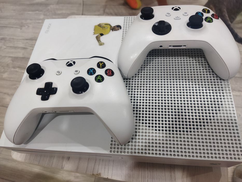 Продам XBOX one s