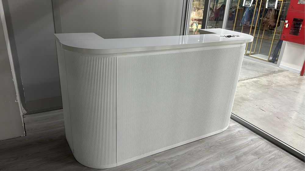 Ресепшн         !