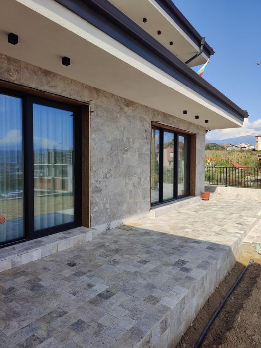 Ремонт на покриви Казанлък Безшевни улуци Тенекеджийски услуги