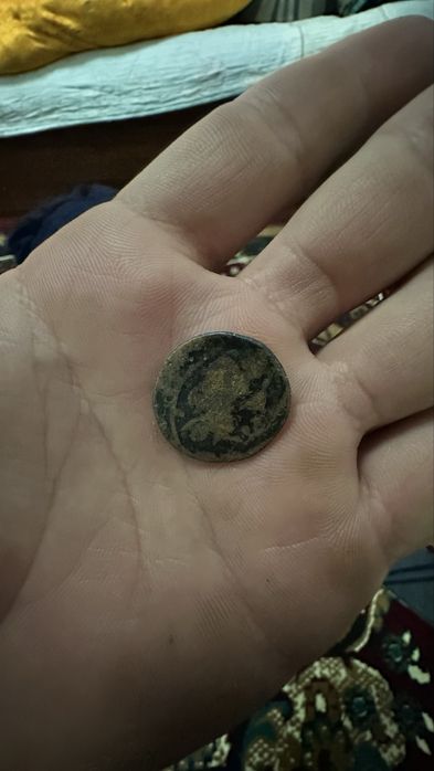 Tanga sotladi qadimiy tanga