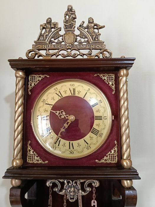 Ceas de perete cu pendul model olandez