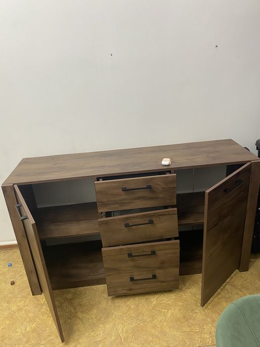 Продам срочно комод 5000
