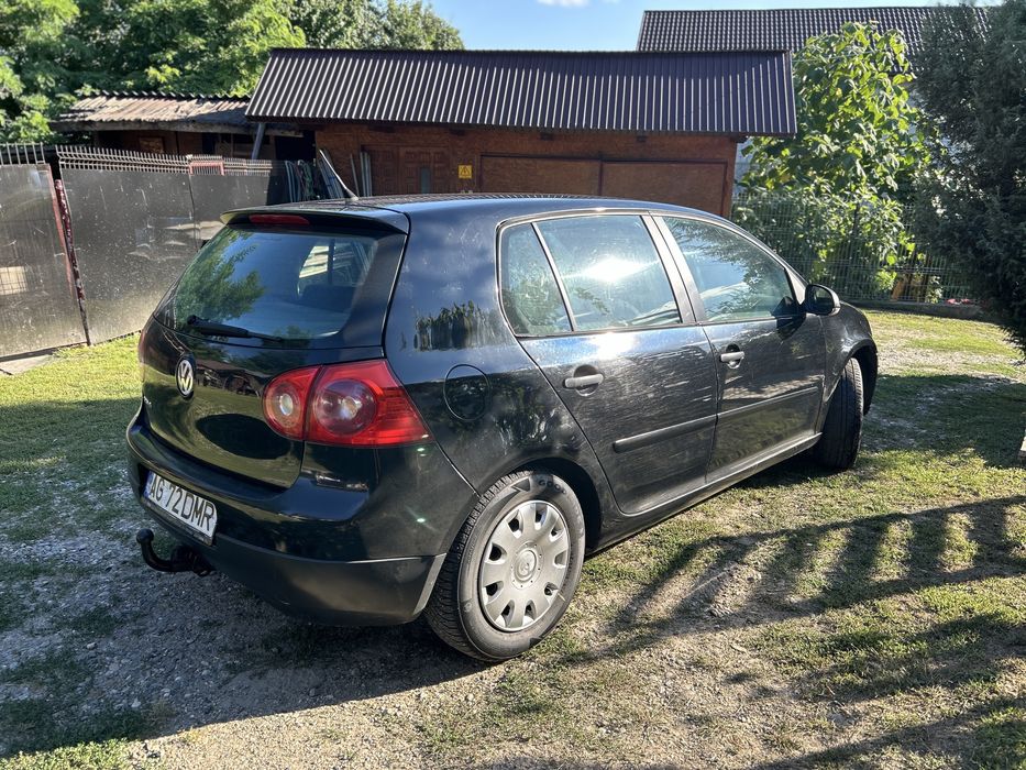 Volkswagen Golf 5 1.4 GPL Proprietar de 14 ani