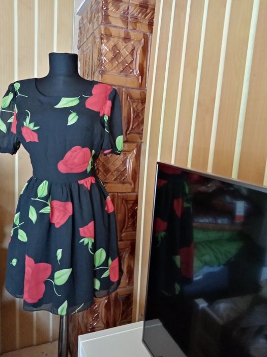 Rochii xs /s /m de la 60 lei  bucata