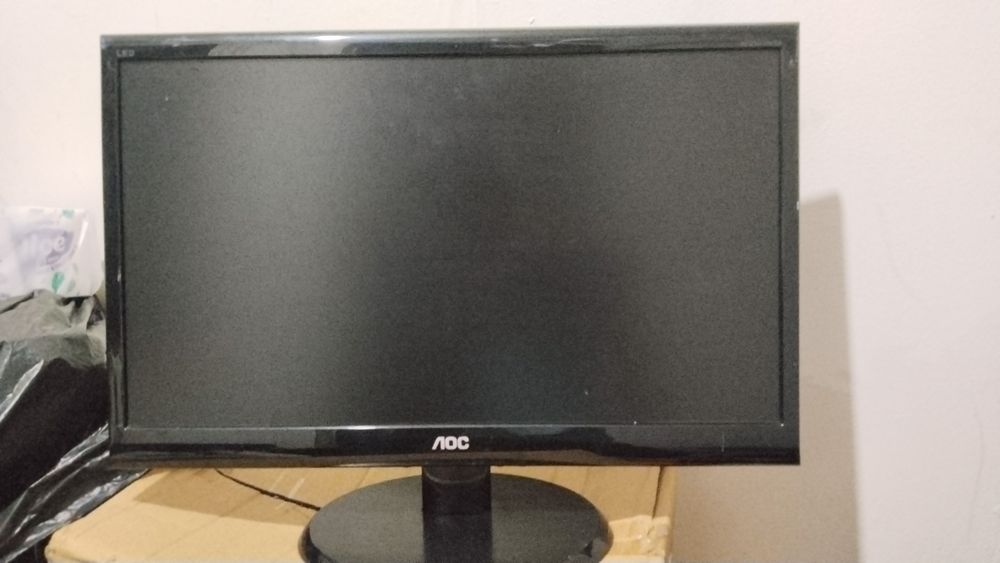 Монитор AOC 21.5