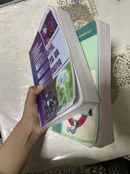 Fiziologiya va gistologiya kitoblari