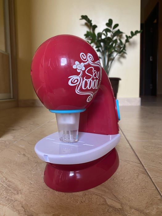 Детска шевна машина