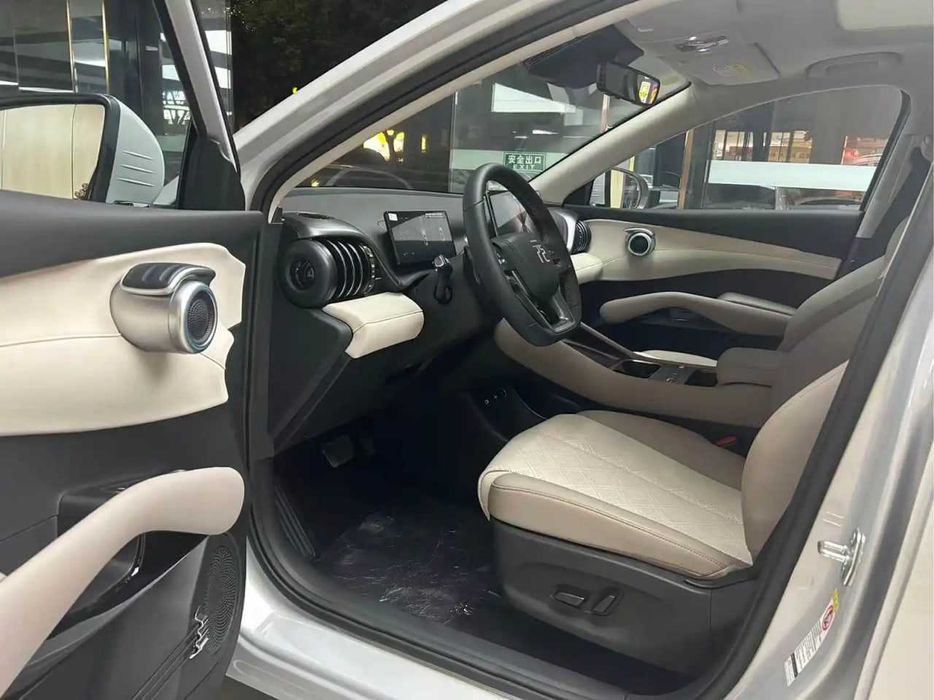 BYD Yuan Plus Flagship PLUS 510км