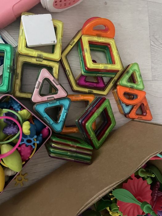 Комплект игр и пузыри