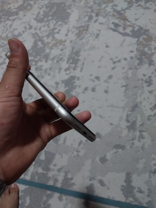 Айфон 11 128гб продам