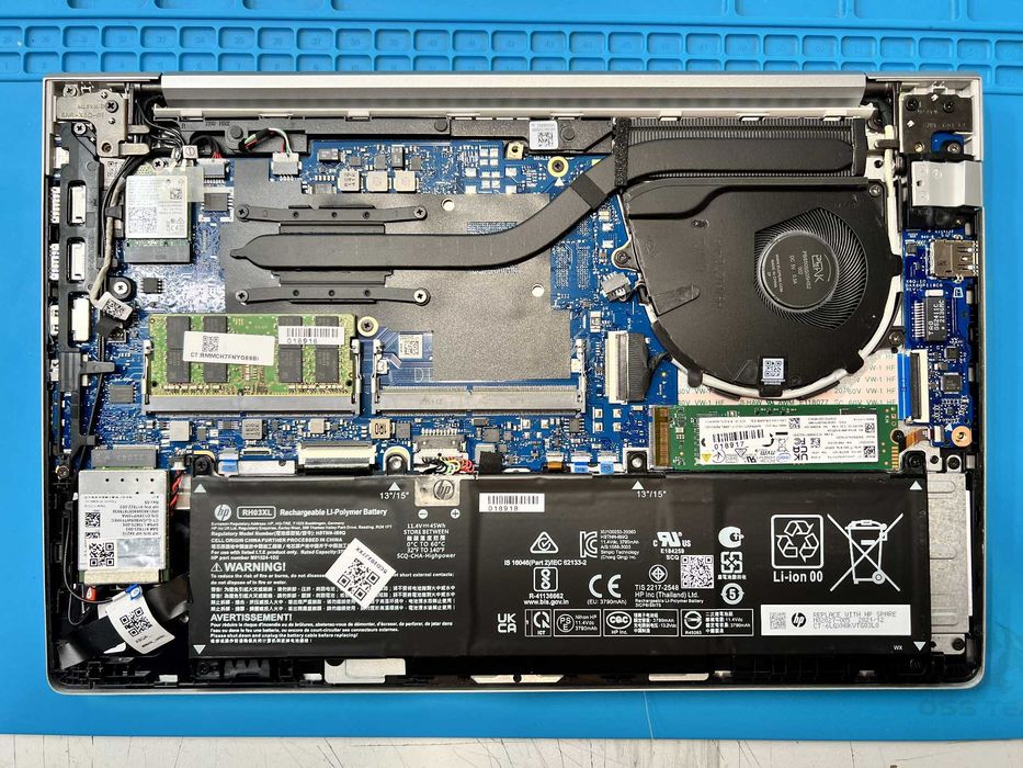 бизнес клас HP ProBook 640 G8 14" i7-1165G7 16GB 510GB клас А с Гаранция