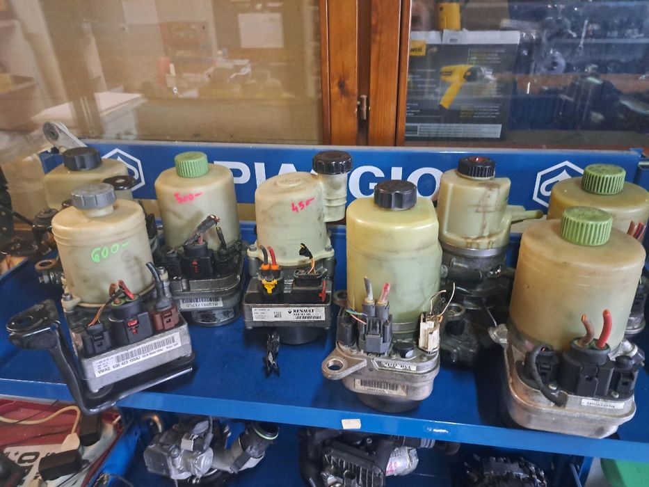 Pompă servodirectie TRW Vw Audi Skoda Focus Dacia Renault