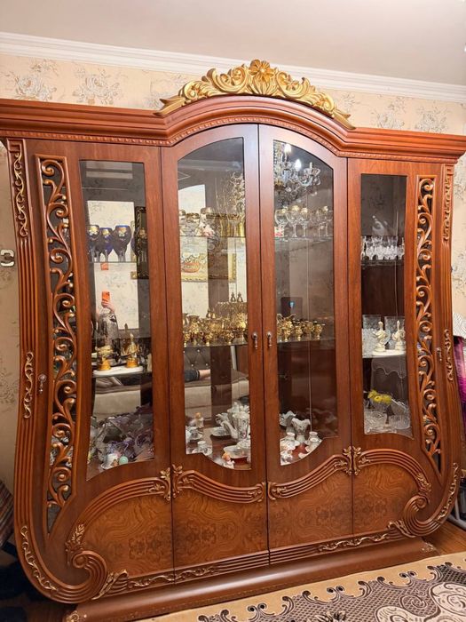 Срочно продам стенку (горка)