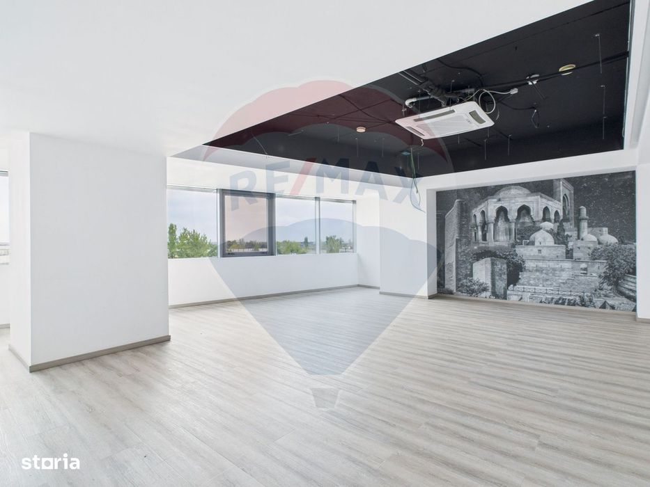 Spațiu de birouri disponibil spre închiriere în Băneasa 171–615 mp